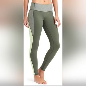 Athleta Colorblock Revelation Leggings Stretch Workout Yoga Women's Medium